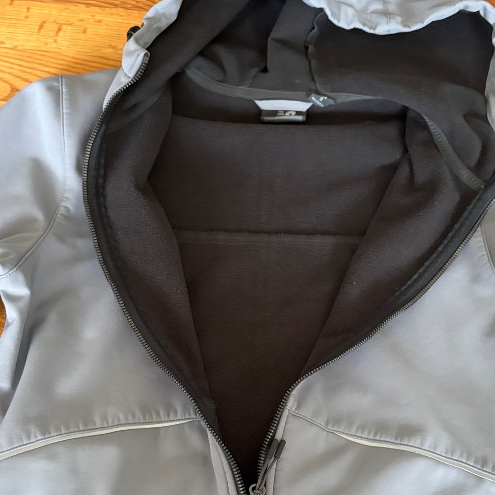 New Balance Light Gray Softshell Lined Hooded Jac… - image 7